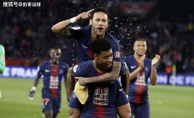  法甲赛季末颁奖礼 巴黎包揽三项重量级大奖